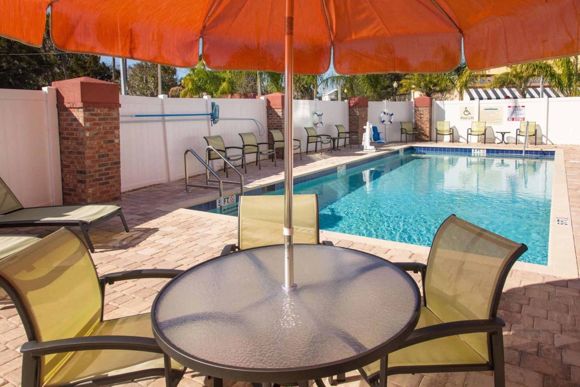 Hampton Inn - Palatka Extérieur photo