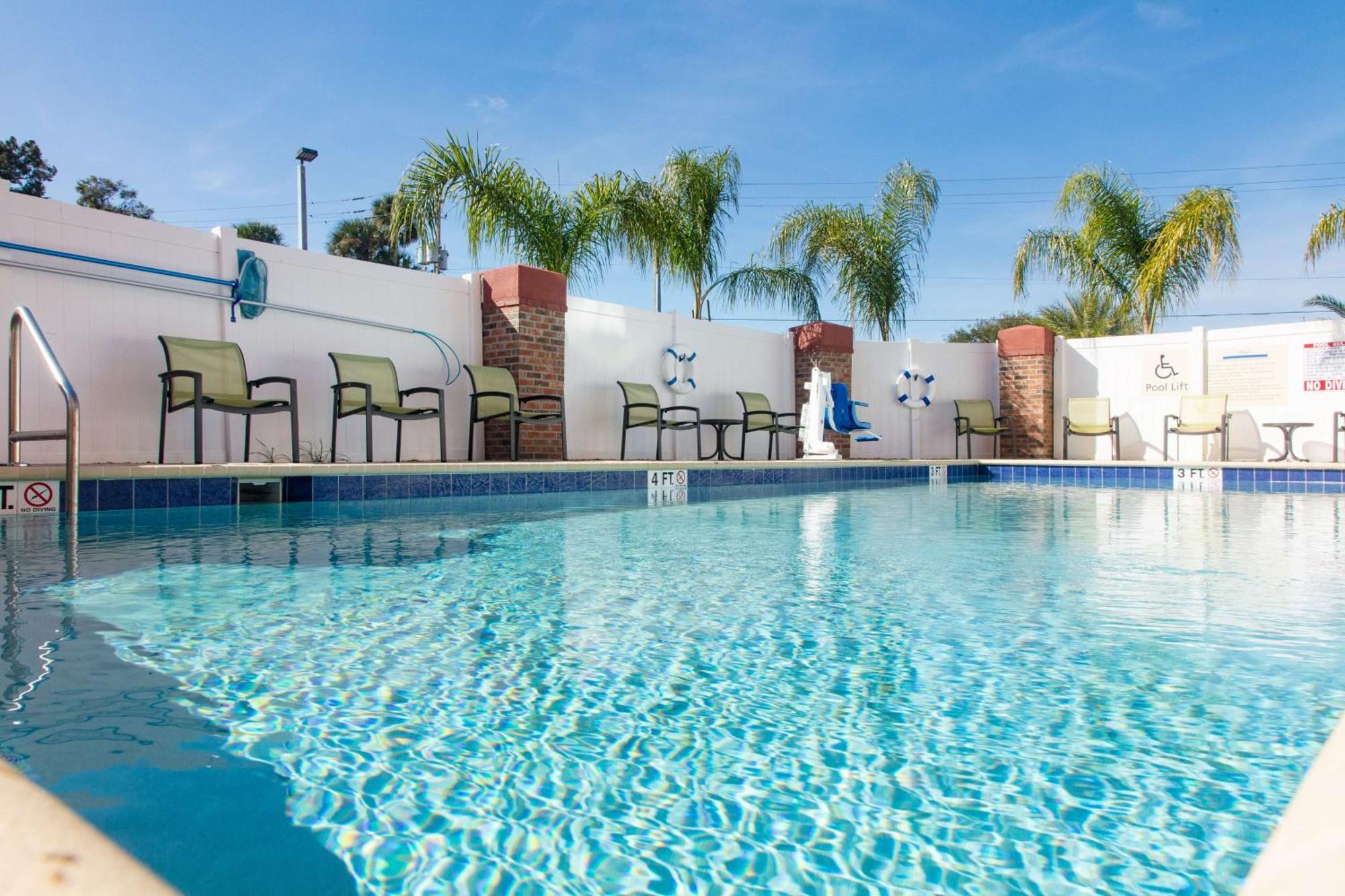 Hampton Inn - Palatka Extérieur photo